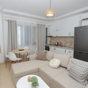  Appartamento New Bazar Selvia Albania